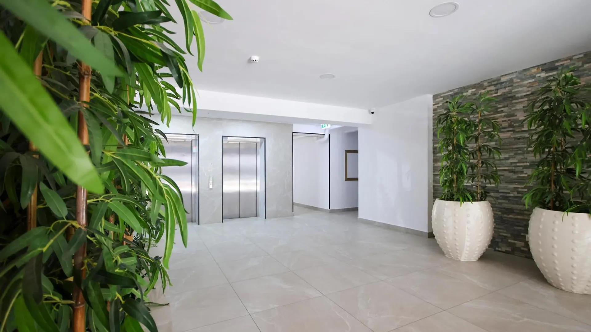 Hils Pallady Apartments Bucareste 0*,
