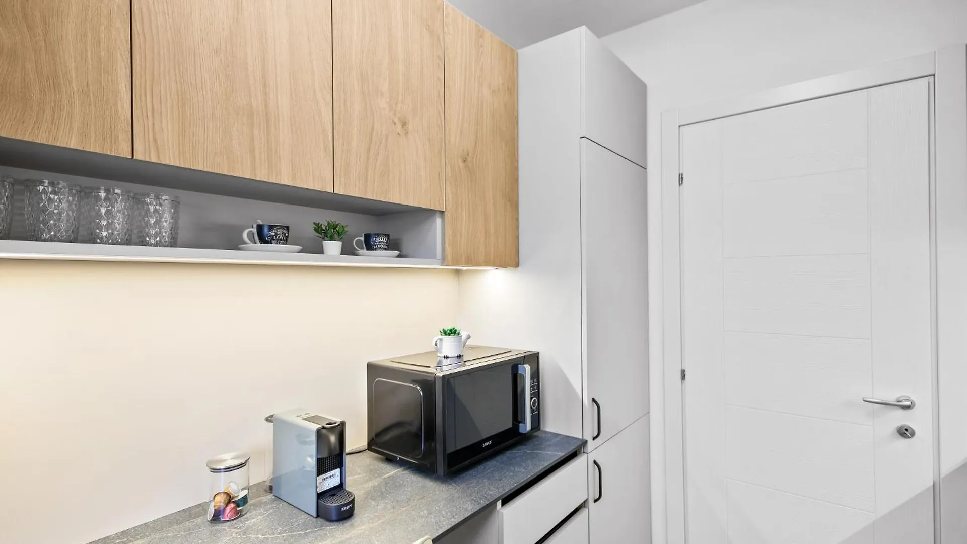 Hils Pallady Apartments Bükreş