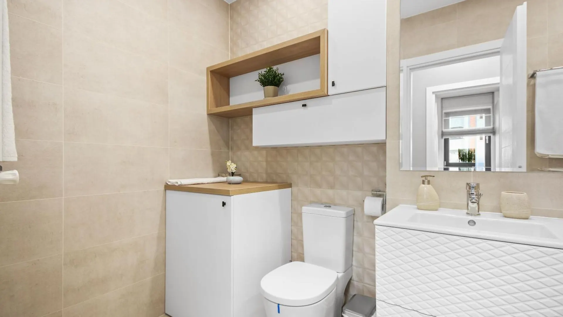 Hils Pallady Apartments Bükreş